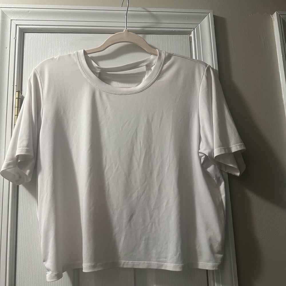 Fabletics white medium workout top with open back